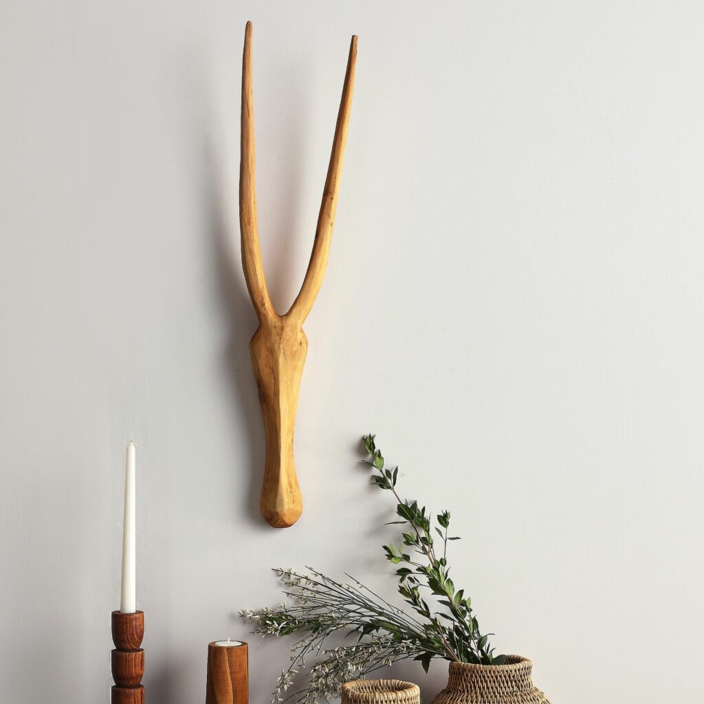 Bush Buck Sculpture - Image 3